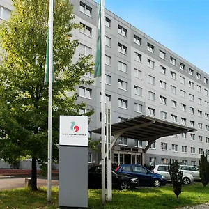 Good Morning + East Hotel Berlín