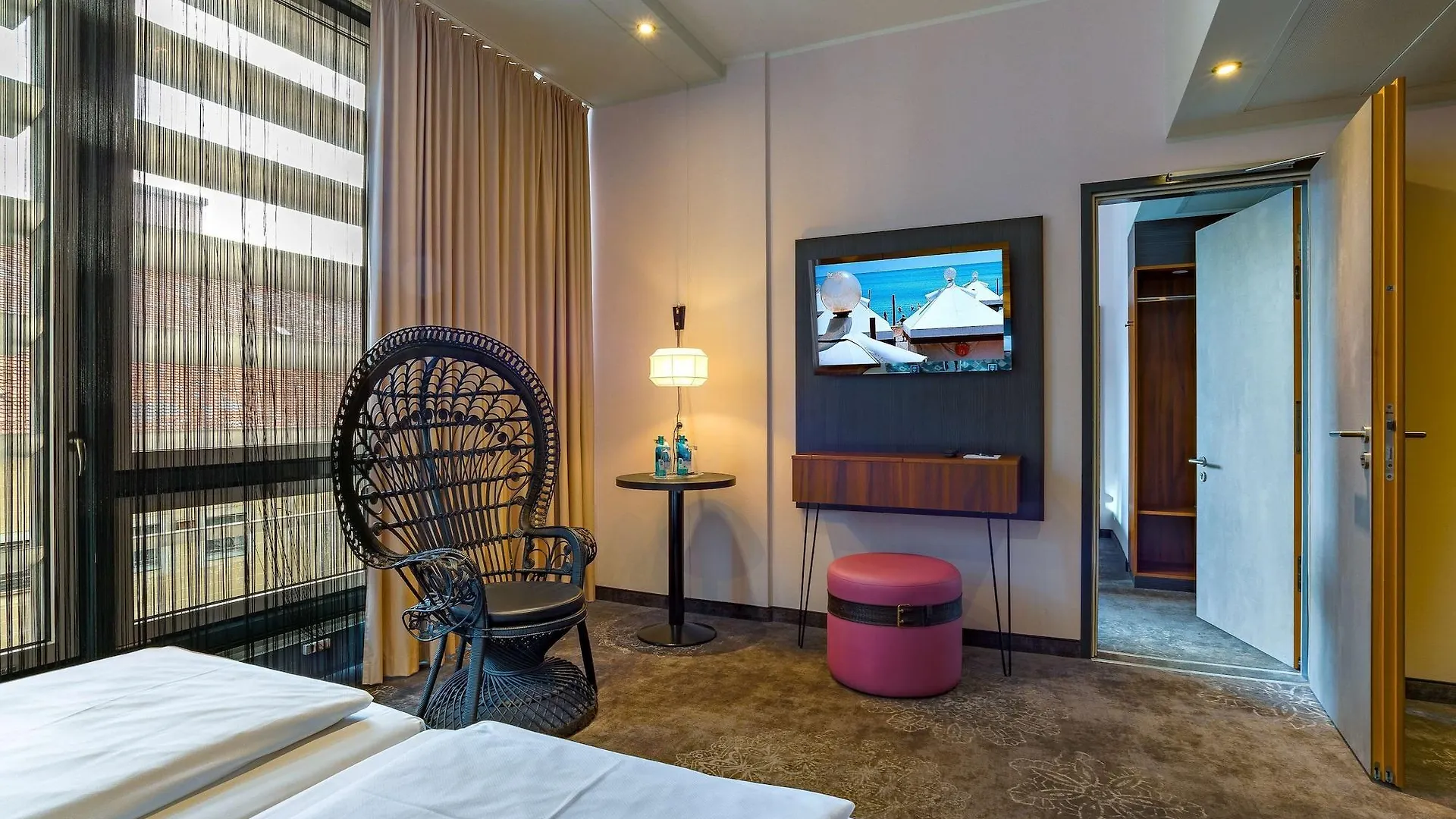 Elaya Hotel Munich City