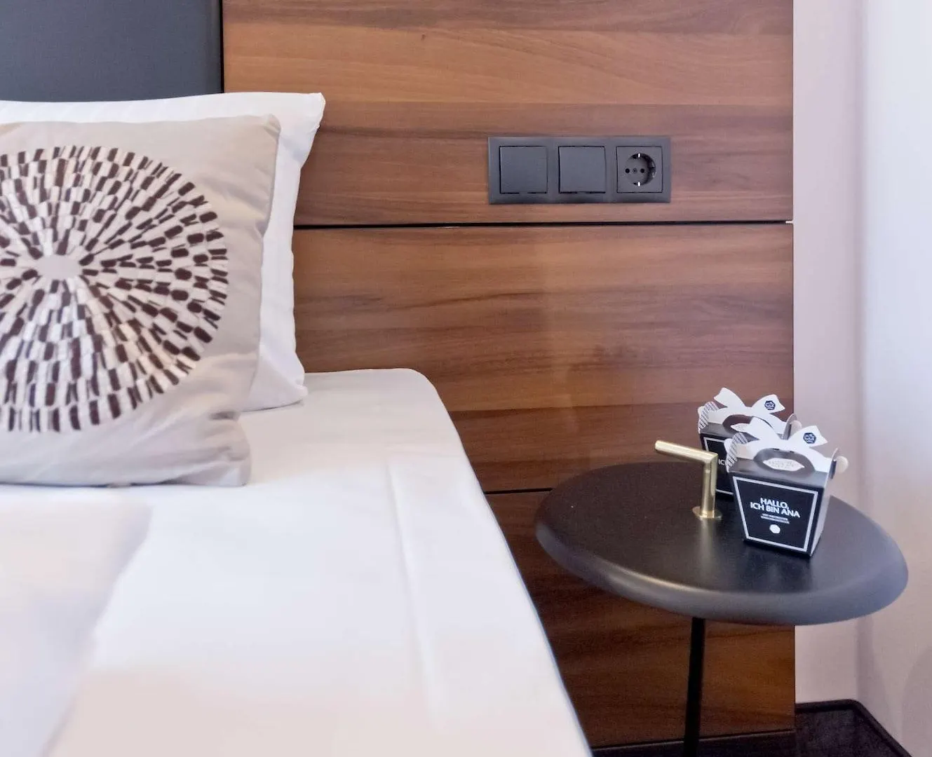 Elaya Hotel Munich City 4*,